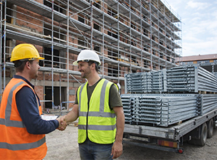 Dış Cephe İskele Kiralama mı Satın Alma mı Daha Avantajlı?